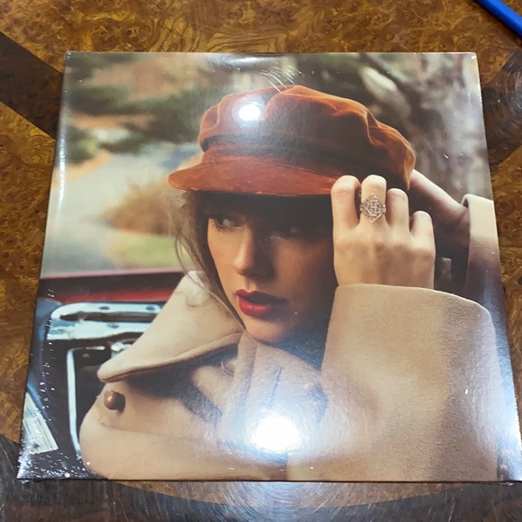 Taylor Swift - Red (Taylor's Version) (Target Exclusive Vinyl) (4 LP)